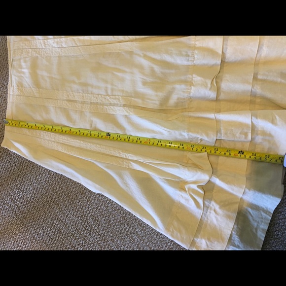 EUC CAbi Yellow Full Pleated Skirt Size 6 - Picture 5 of 7